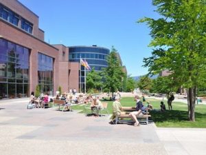 Summer session offers the chance to meet other graduate students